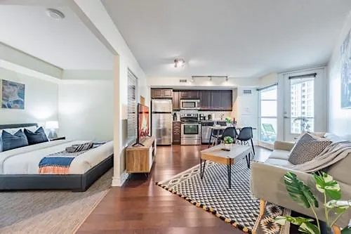 Fort York Suites - Cne 多伦多